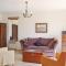 Gorgeous Home In Montauroux, Var