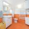 Three-Bedroom Holiday Home In Sibenik