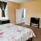 Huge 2 Bedroom House in the Heart of Northside! - سينسيناتي Huge 2 Bedroom House in the Heart of Northside! - سينسيناتي