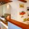 Cozy Apartment In Villes Sur Auzon