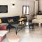 2 Bedroom Stunning Home In Apt