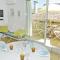Lovely Home In Beaucaire With Wifi