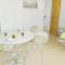 Lovely Home In Beaucaire With Wifi
