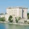 Lovely Home In Beaucaire With Wifi - بوكير