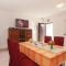 Amazing Apartment In Cesarica