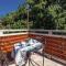 Lovely Apartment In Supetarska Draga