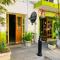 Krishna Guest House - Monterrey
