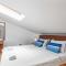 2 Bedroom Cozy Apartment In Drazice - Dražice