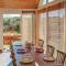 Stunning Home In Plogoff With Kitchen