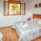 1 Bedroom Gorgeous Apartment In La Omauela - La Omañuela