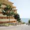 Nice Apartment In Fuengirola-Carvajal - 圣费德洛斯博利什