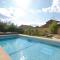 3 Bedroom Stunning Home In Thziers - Théziers