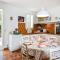 Lovely Home In Roussillon With Kitchen