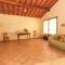 Apt 8