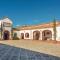 Stunning Home In El Garrobo With 4 Bedrooms And Outdoor Swimming Pool - El Garrobo