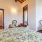 Stunning Home In Chiusi