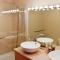 Beautiful Apartment In Sucina With Wifi