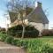 4 Bedroom Cozy Home In Yvias - Yvias