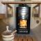 "ZeeLandZon" Holiday home by the lake with Jacuzzi and Sauna