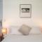 Cozy Apartment In Bonnieux With Kitchen