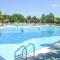 Beautiful Apartment In Bibione With Outdoor Swimming Pool