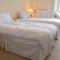 Holiday Home Château De Bremesnil P-836