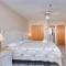 Southern Shore Villa 108-Finz Up