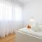 3 Bedroom Cozy Apartment In Denia