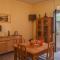 Beautiful Home In San Floro With 1 Bedrooms And Wifi