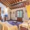 Beautiful Apartment In Cortona Ar With Kitchenette