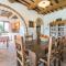 Amazing Home In Citt Di Castello Pg With Kitchen - Monte Castelli