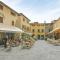 Lovely Home In Buggiano With Kitchen