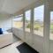 Bijou Abode- bungalow- free private parking and secure cabin