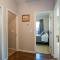Central Coziness - Steps from Chicos Hub