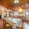 2 Bedroom Beautiful Apartment In Poppi