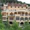 Hotel Sette E Mezzo