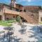 Awesome Apartment In Castiglione D,lago Pg With Outdoor Swimming Pool - Strada