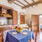 Cozy Apartment In Castiglione D,lago Pg With Kitchen