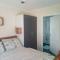 Charming lodge cosy comfortable ideal location