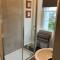 *Hidden Gem* Stylish apartment* Walk to beach - 托基