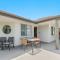 Beaches Apartments Byron Bay