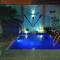 casa com piscina - Убатуба