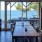Biwa-Lakeside Cottage B B Dylan