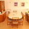 A modern, comfortable and well equipped linked villa with private pool and A/c - Куартейра