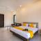 Earth Song by StayVista - Boasting an Open theatre, Games, Spacious lawn, Swimming pool & Conference room