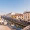 Romantic flat on Navigli river by Easylife