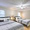 Immaculate Suwanee House with Pool and Game Room! Immaculate Suwanee House with Pool and Game Room!