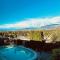 A Vista Villa Couples Retreat - Kelowna