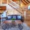 Whisk A Way with Hot Tub, Pool Table and Jacuzzi - Gatlinburg