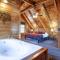 Whisk A Way with Hot Tub, Pool Table and Jacuzzi - Gatlinburg